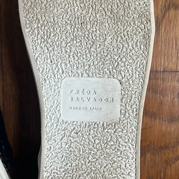 Esa D’orsay sneaker. Only used once. Cute and comfortable. - Picture 3 of 4